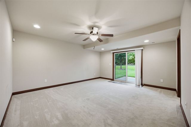 513 Bainberry Street, Tiffin, IA 52340