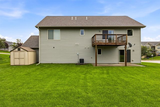 513 Bainberry Street, Tiffin, IA 52340