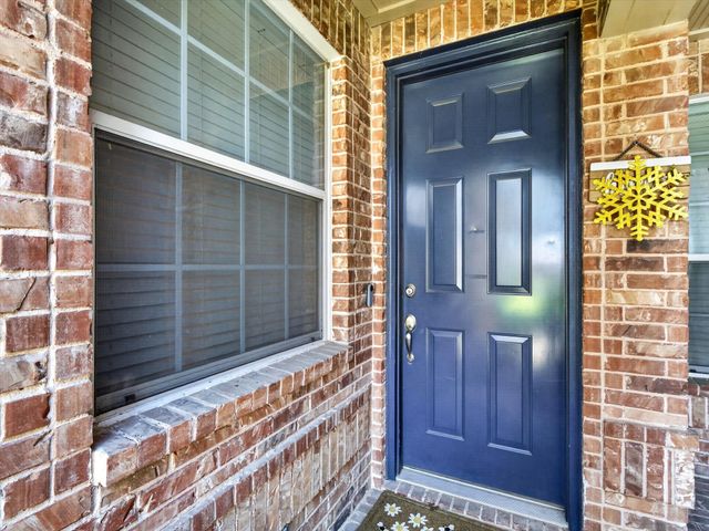 1828 Branch Trail, Carrollton, TX 75007