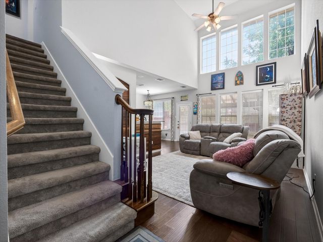 1828 Branch Trail, Carrollton, TX 75007