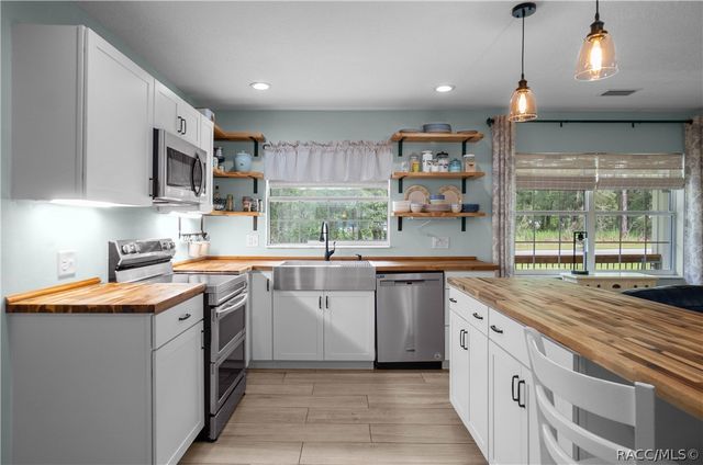 6263 E King Lane, Inverness, FL 34452