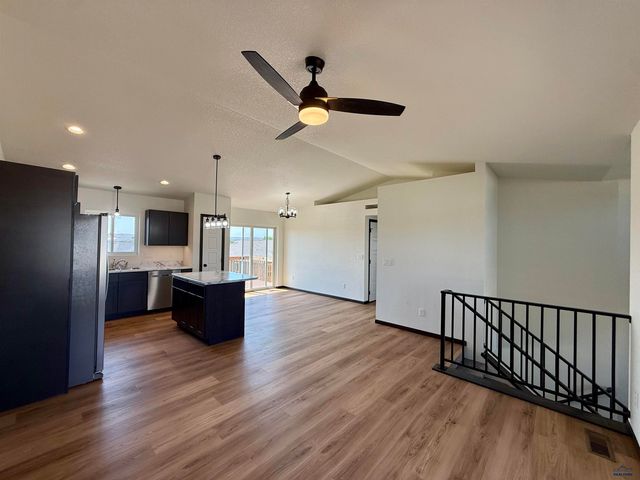 445 YELNER DR, Box Elder, SD 57719