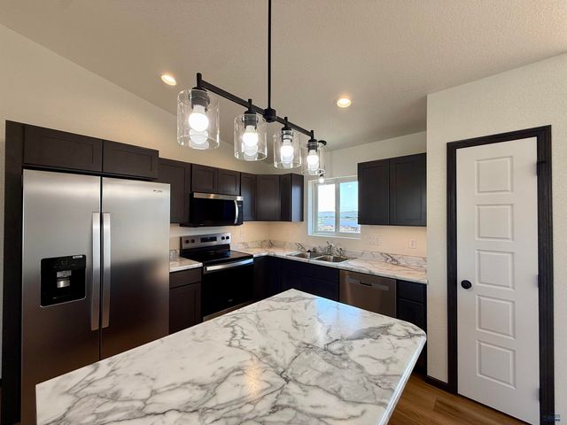 445 YELNER DR, Box Elder, SD 57719