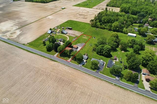 875 N 600 W, Anderson, IN 46011