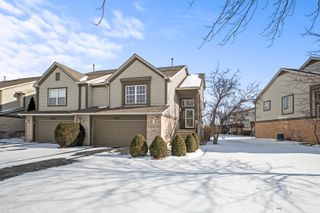 7917 Windsor Drive, Darien, IL 60561