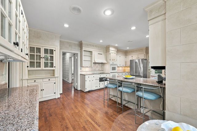 317 Sutherland Ave, Nashville, TN 37205