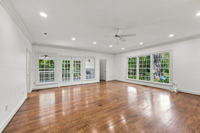 317 Sutherland Ave, Nashville, TN 37205