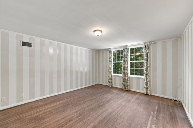 317 Sutherland Ave, Nashville, TN 37205