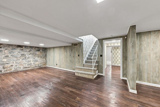 317 Sutherland Ave, Nashville, TN 37205