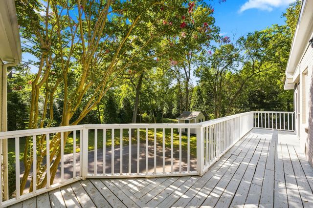 317 Sutherland Ave, Nashville, TN 37205