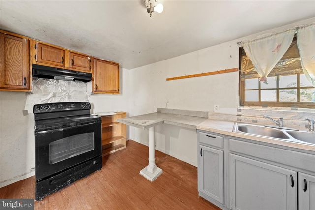 303 N FRONT ST, Seaford, DE 19973