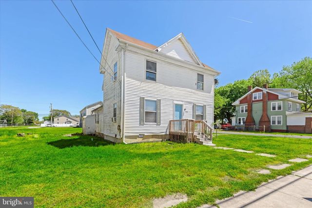 303 N FRONT ST, Seaford, DE 19973