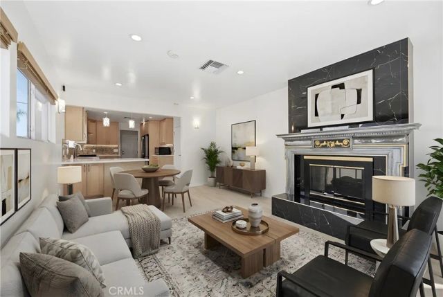 13538 Cantara, Panorama City, CA 91402