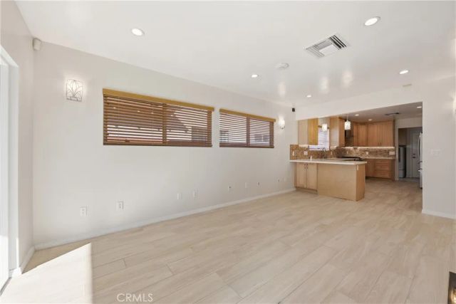 13538 Cantara, Panorama City, CA 91402