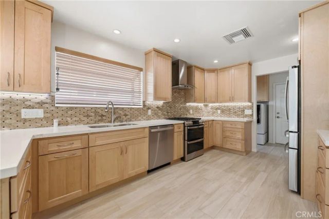 13538 Cantara, Panorama City, CA 91402