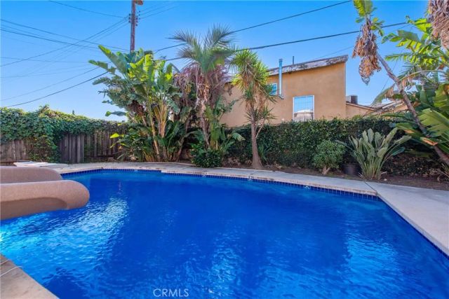 13538 Cantara, Panorama City, CA 91402