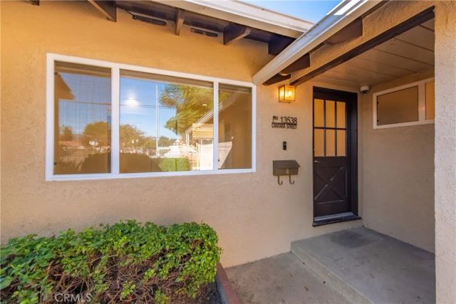 13538 Cantara, Panorama City, CA 91402