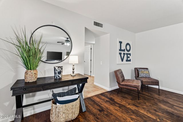 9711 W CALICO Drive, Sun City, AZ 85373