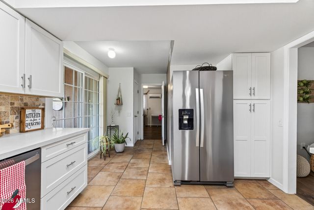 9711 W CALICO Drive, Sun City, AZ 85373