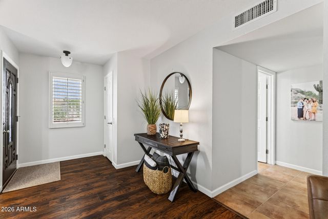 9711 W CALICO Drive, Sun City, AZ 85373