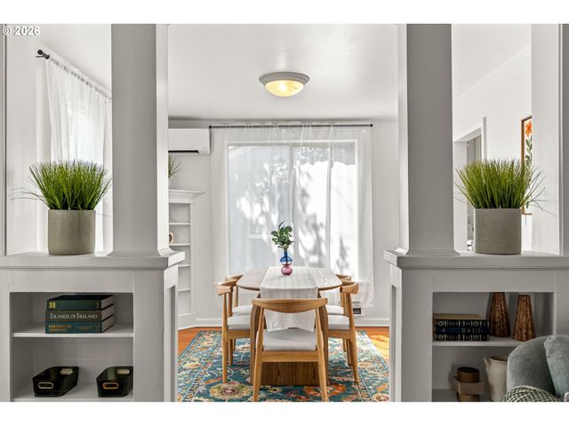 257 W 15TH Ave, Eugene, OR 97401