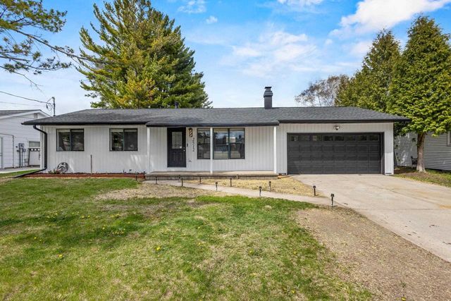 2512 44TH STREET, Two Rivers, WI 54241