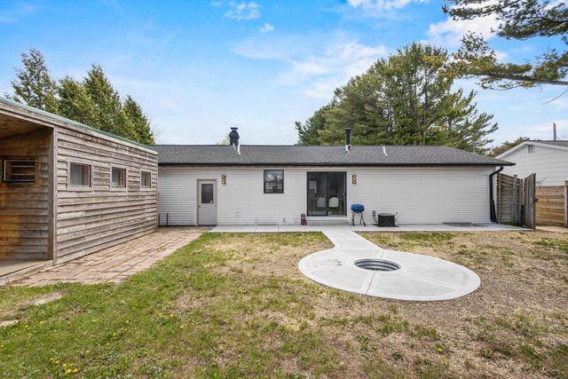 2512 44TH STREET, Two Rivers, WI 54241