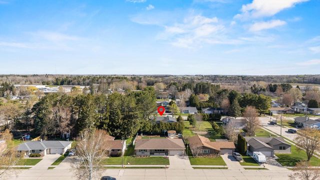 2512 44TH STREET, Two Rivers, WI 54241