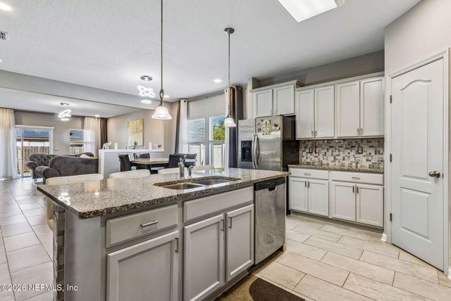 10400 ADDISON LAKES Drive, Jacksonville, FL 32257