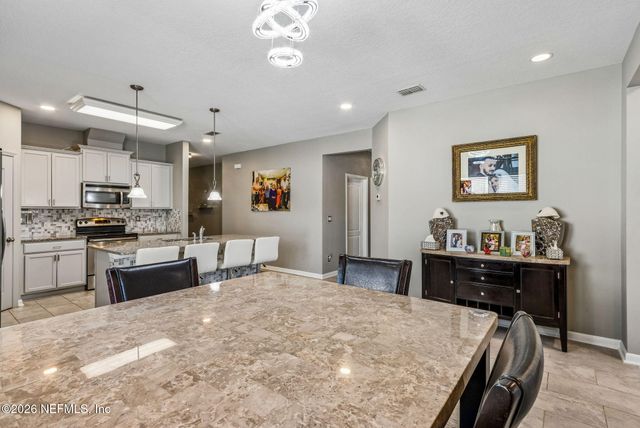 10400 ADDISON LAKES Drive, Jacksonville, FL 32257