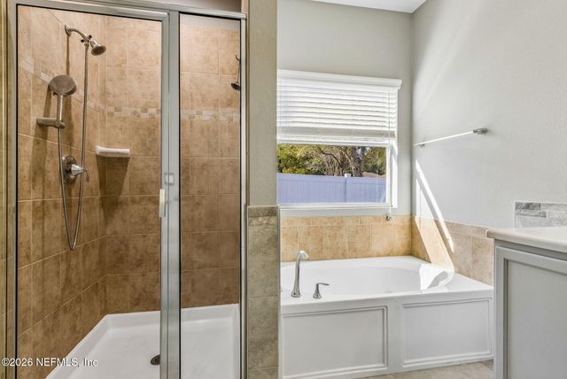 10400 ADDISON LAKES Drive, Jacksonville, FL 32257