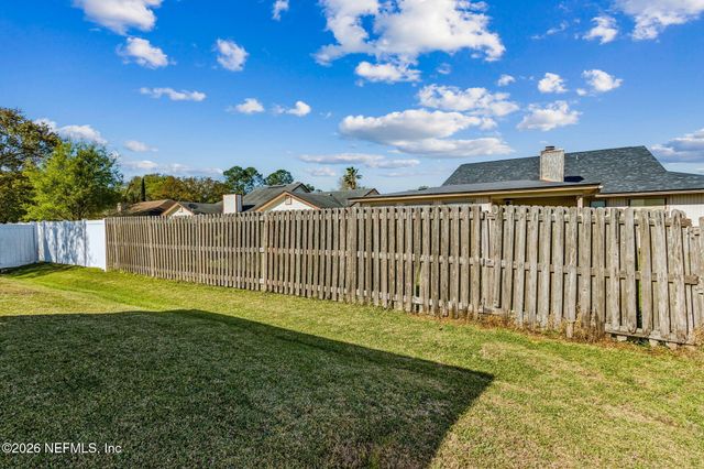 10400 ADDISON LAKES Drive, Jacksonville, FL 32257