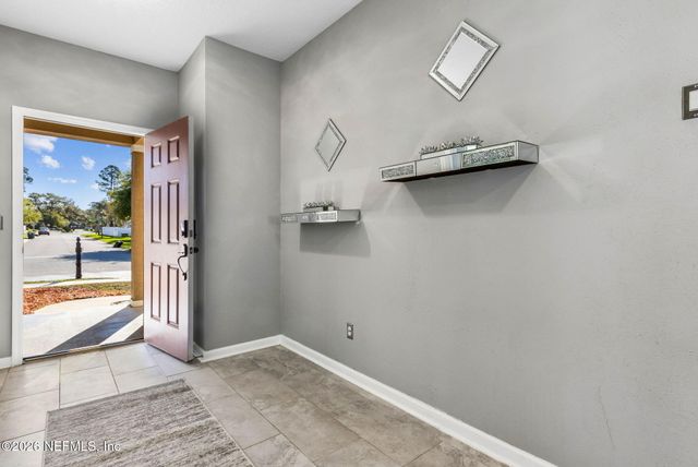 10400 ADDISON LAKES Drive, Jacksonville, FL 32257