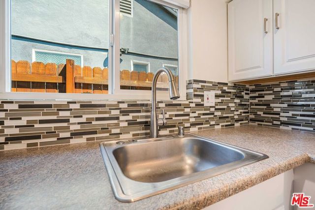 12009 Cedar Avenue A, Hawthorne, CA 90250