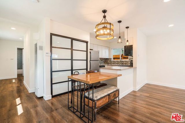 12009 Cedar Avenue A, Hawthorne, CA 90250