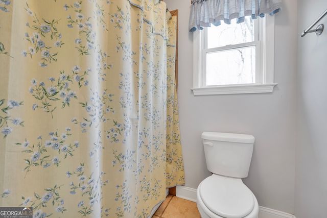 404 Blue Store Road, Forsyth, GA 31029