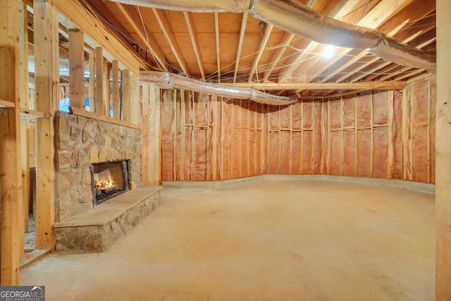 404 Blue Store Road, Forsyth, GA 31029