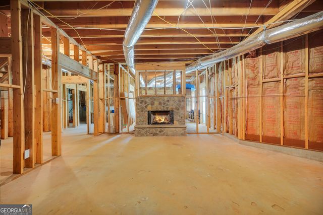 404 Blue Store Road, Forsyth, GA 31029