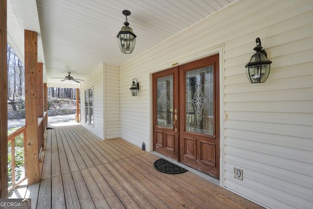 404 Blue Store Road, Forsyth, GA 31029