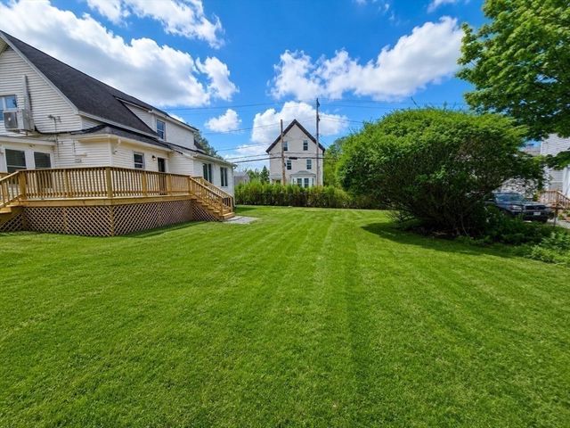 156 Beech St, Fitchburg, MA 01420