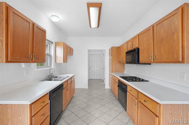 404 Barleyfield Court, Wentzville, MO 63385