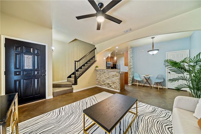 15422 Seamount Cay Ct 104, Corpus Christi, TX 78418