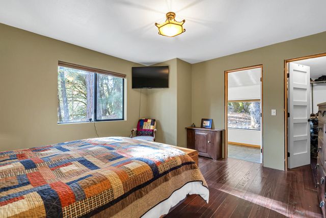 4000 Fs Road, Hayfork, CA 96041