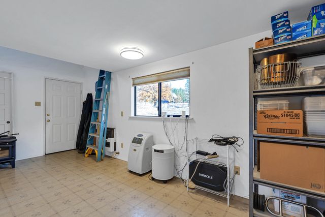 4000 Fs Road, Hayfork, CA 96041