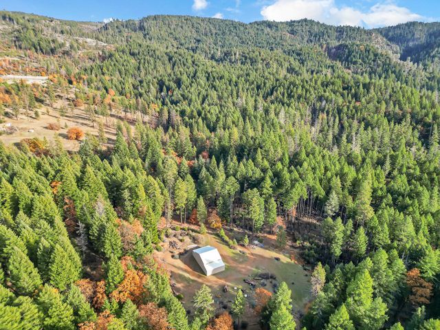 4000 Fs Road, Hayfork, CA 96041