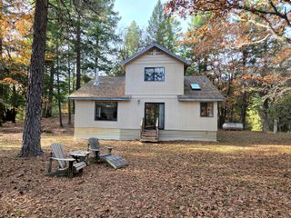 4000 Fs Road, Hayfork, CA 96041