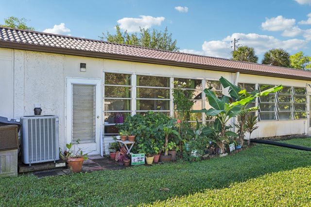 107 Lake Olive Drive, West Palm Beach, FL 33411