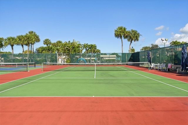 107 Lake Olive Drive, West Palm Beach, FL 33411