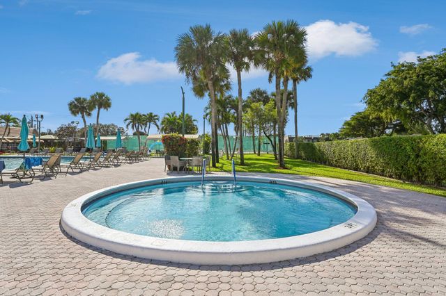 107 Lake Olive Drive, West Palm Beach, FL 33411