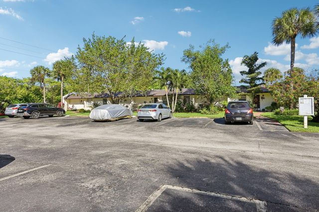 107 Lake Olive Drive, West Palm Beach, FL 33411